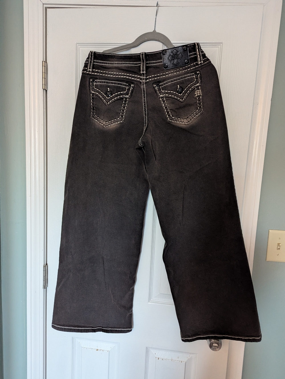Miss Me Dark Brown Wide-Leg Jeans with White Contrast Stitching